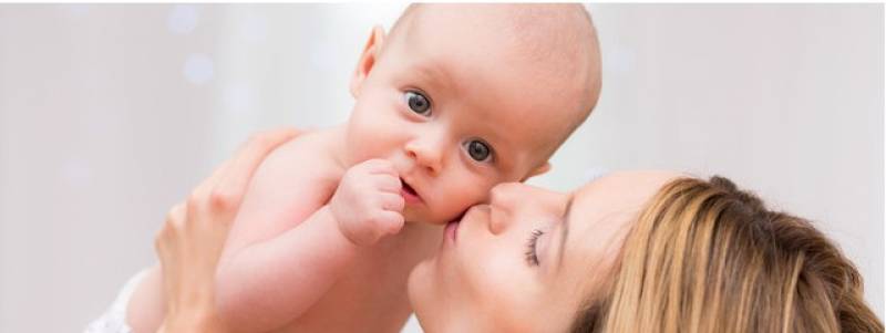 L'odeur du lait maternel aurait un rôle apaisant pour l'enfant !